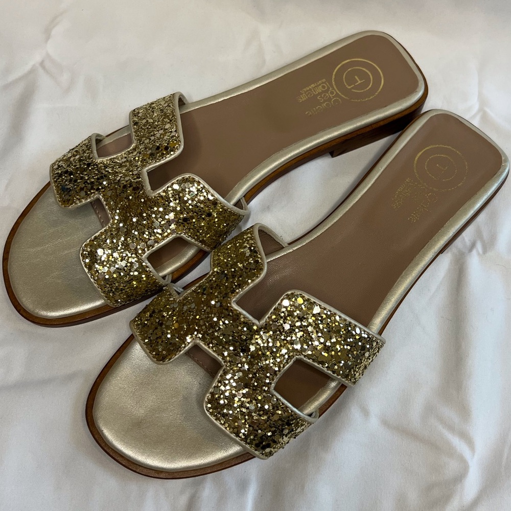 Galerie Des Tanneurs sandals